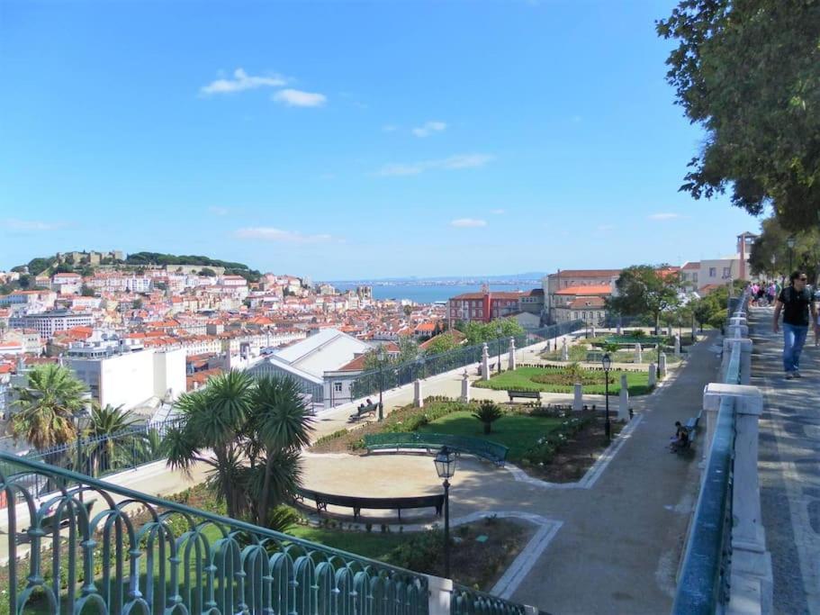 Sj1e Heart Of Baixa With New A/c Spacious Friendly Lejlighed *